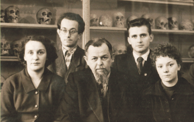 A 1958 group photo of employees of the Department of Anthropology at the University of Łódź. From left to right: Łucja Różbicka, Zdzisław Kapica, Ireneusz Michalski, and Henryk Stolarczyk.