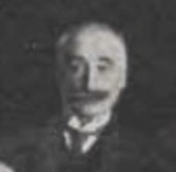 Portret Artura Dzierzbickiego; czarno-biała fotografia 